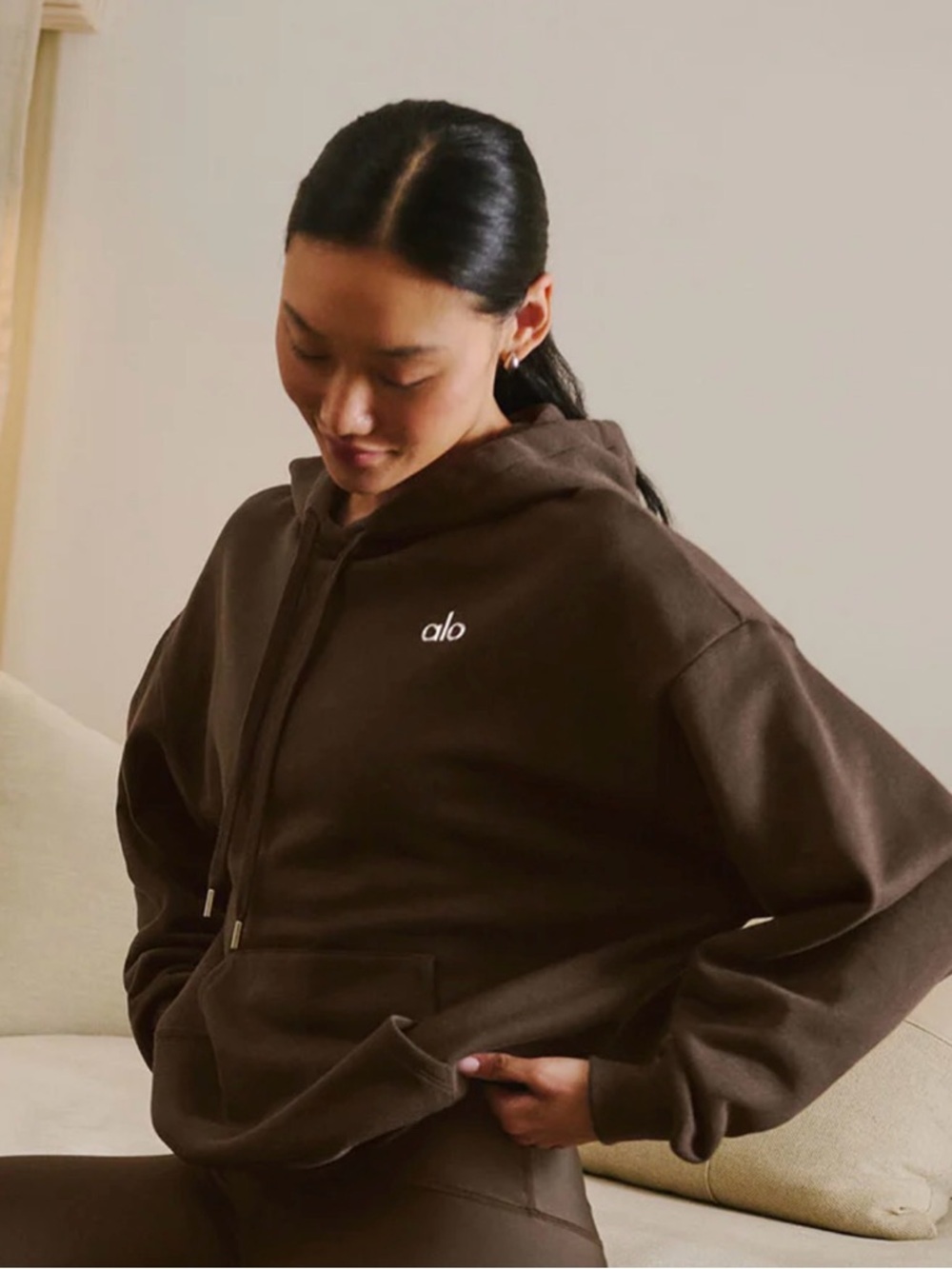 ALO Yoga Accolade Hoodie in Espresso XS